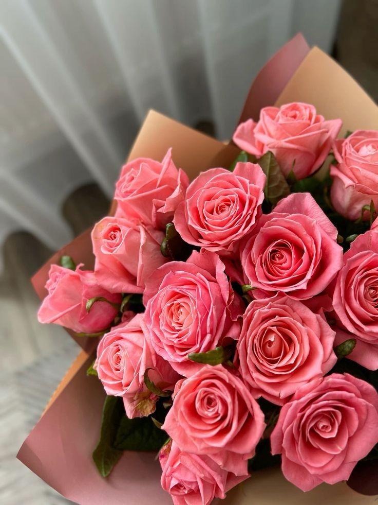 Cabin Orbit Garden workshop space where corporate flower arrangements are designed and prepared for business delivery